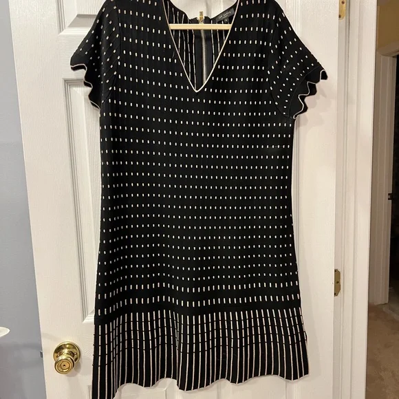 Ted Baker | Dresses | Ted Baker Black And Gold Sparkle Dress Size 6 | Poshmark Ted Baker | Dresses | Ted Baker Black And Gold Sparkle Dress Size 6 | Poshmark